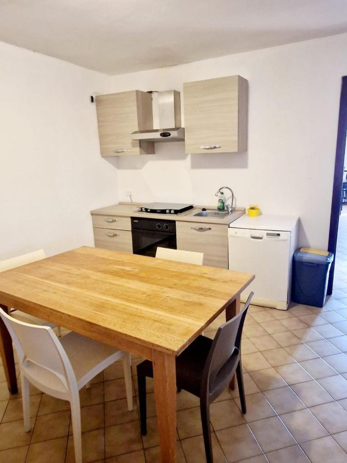 Borgo Volciano Garda Lake App.2 Roe Ngoại thất bức ảnh